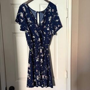 NWOT Torrid Navy Floral Mini Dress